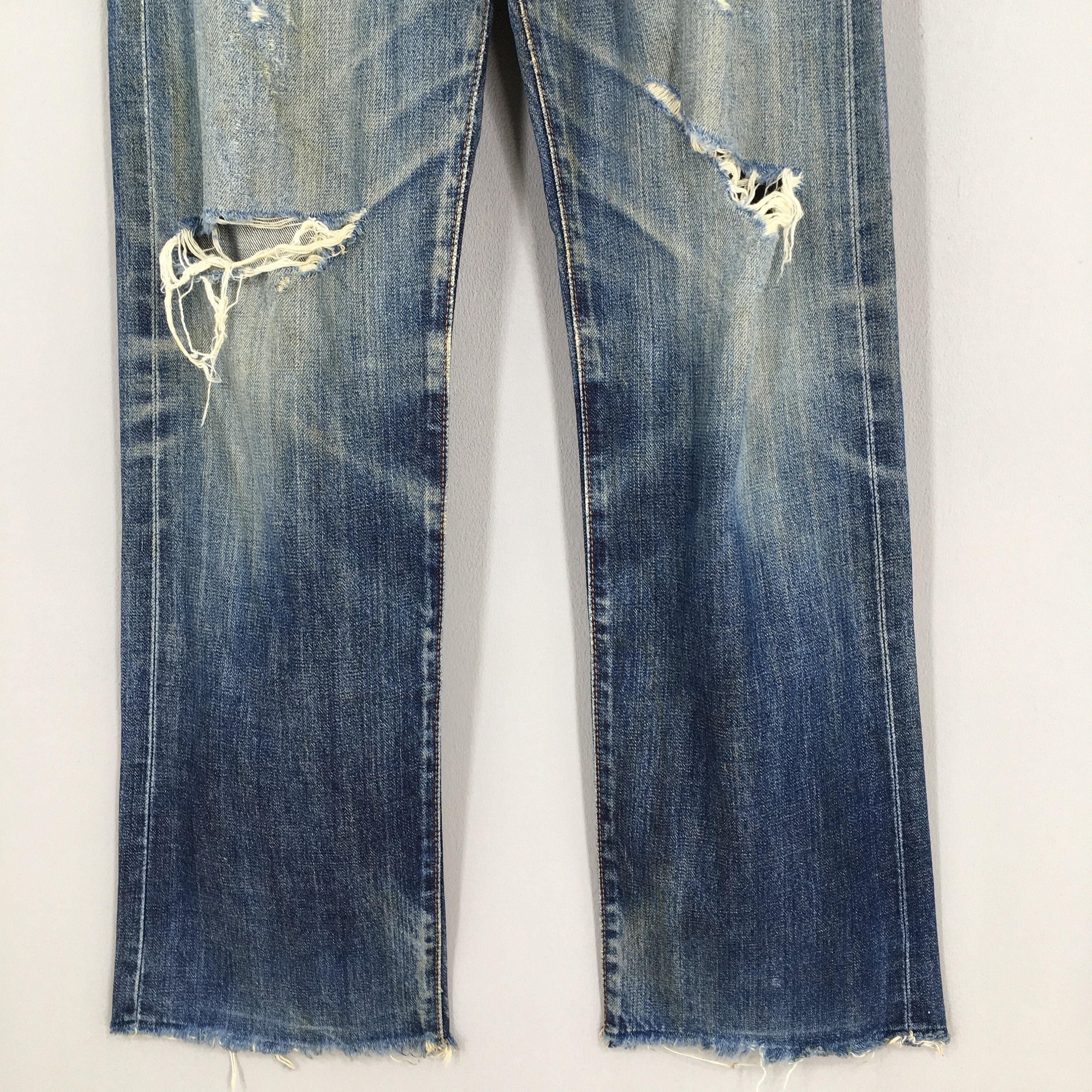 Size 31x31.5 Vintage Levi's 551Z LVC Big E Selvedge Jeans