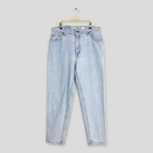 Size 32x28.5 Vintage Levi&#39;s 550 Relaxed Fit Jeans Levi&#39;s Tapered Leg 1990s Levi&#39;s Faded Dirty Jeans Stonewash Jeans Levi&#39;s 550 Mom Jeans W32