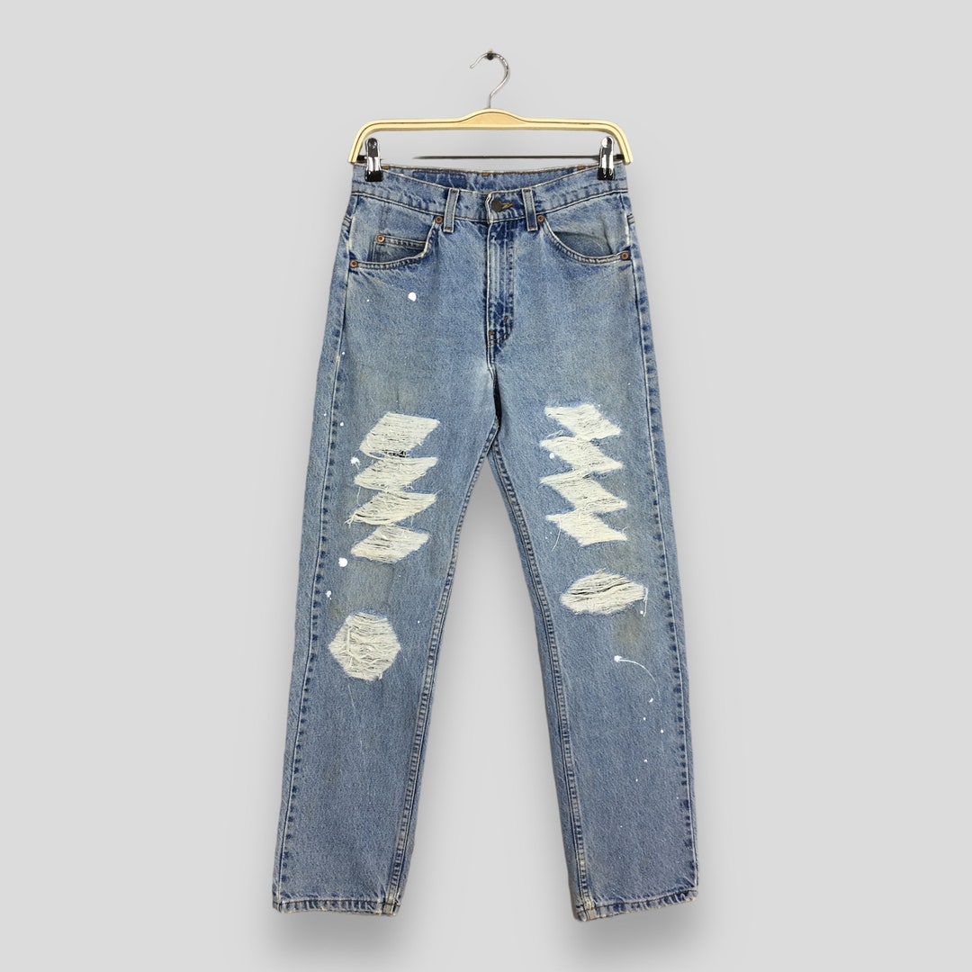Size 27x28.5 Vintage Levi's 505 Light Wash Zipper Jeans 1990s