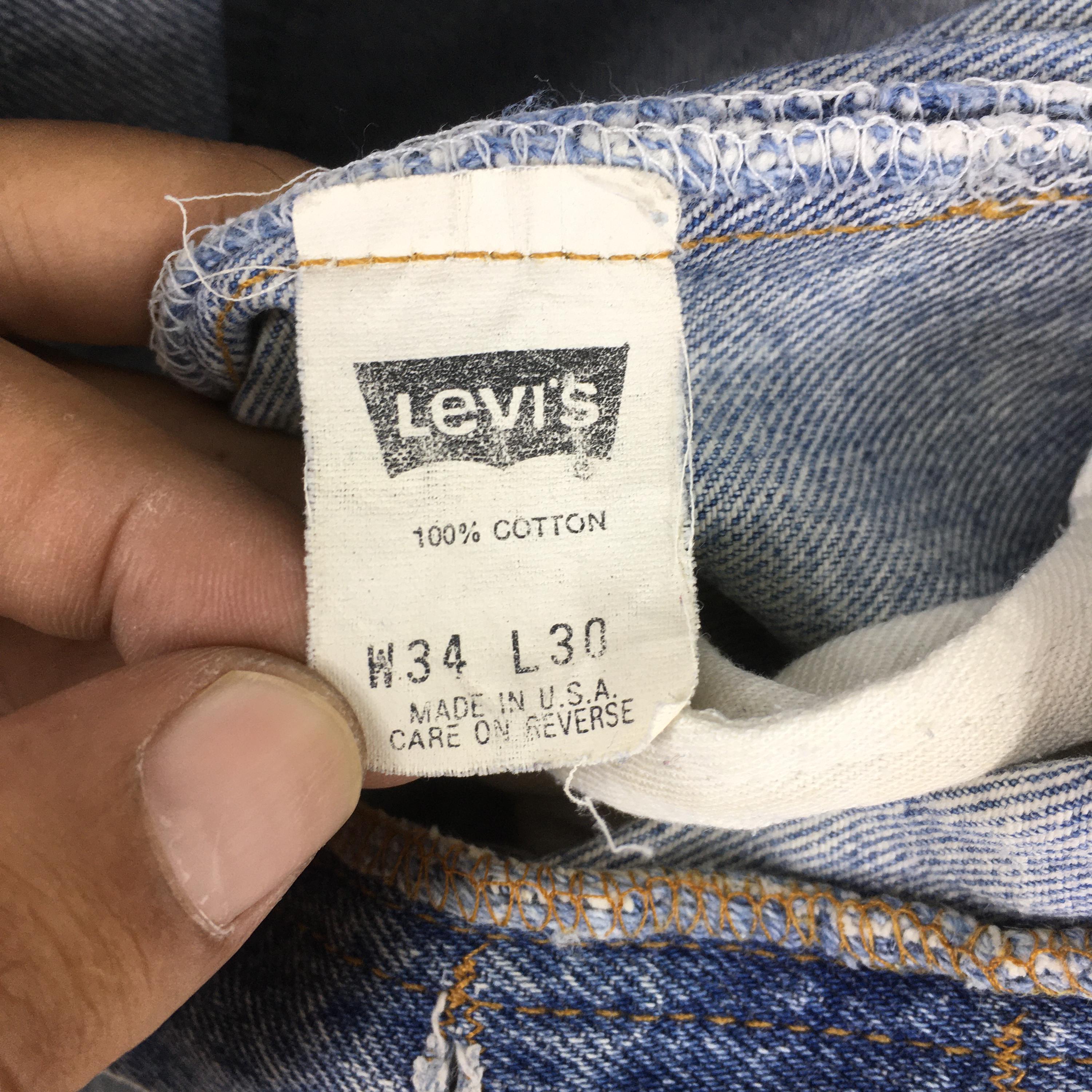 Size 31x29.5 Vintage 90s Levi