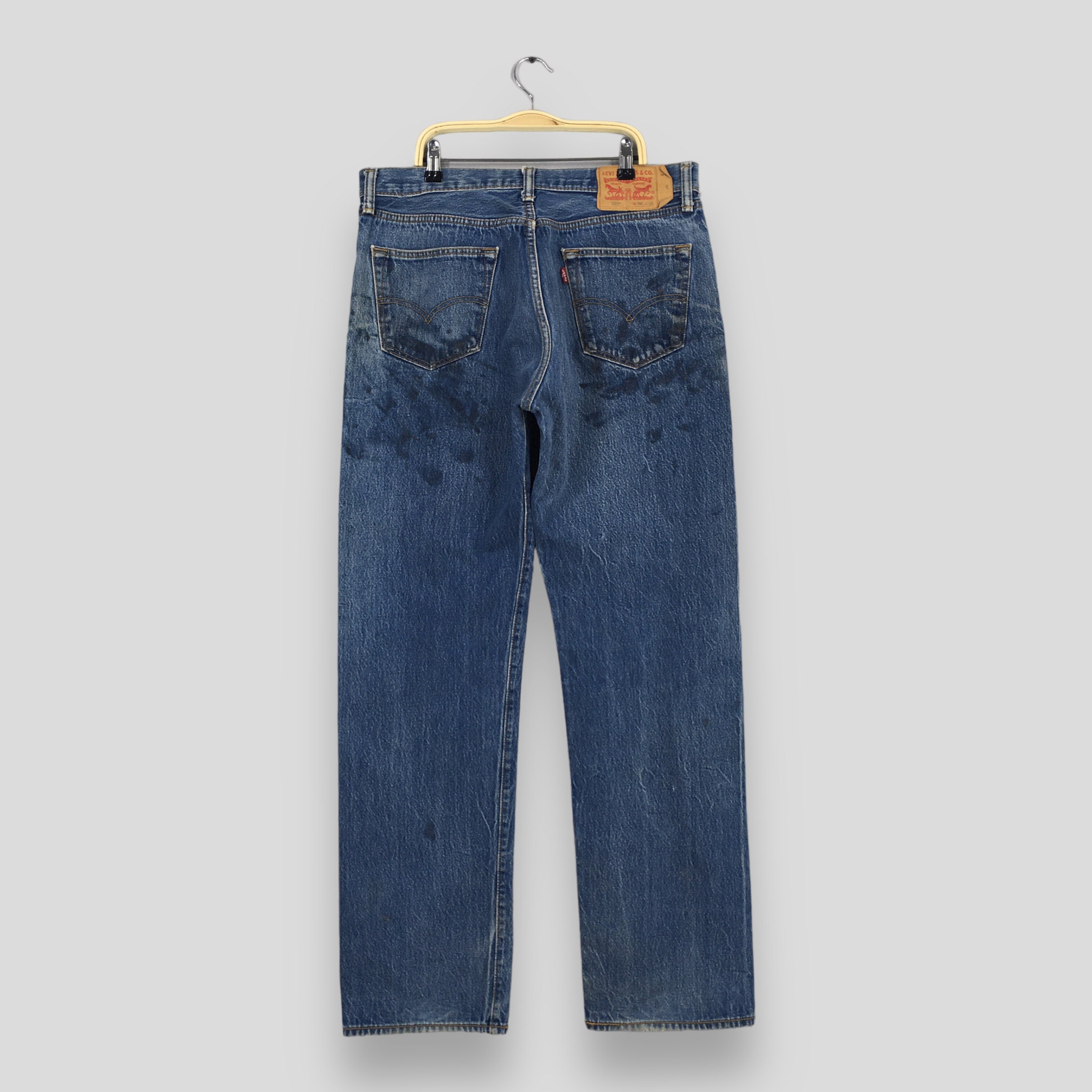 00s LEVI’S faded baggy denim pants W33 00s LEVI'S faded wide denim pants W33 Vintage Levi's 560 Baggy