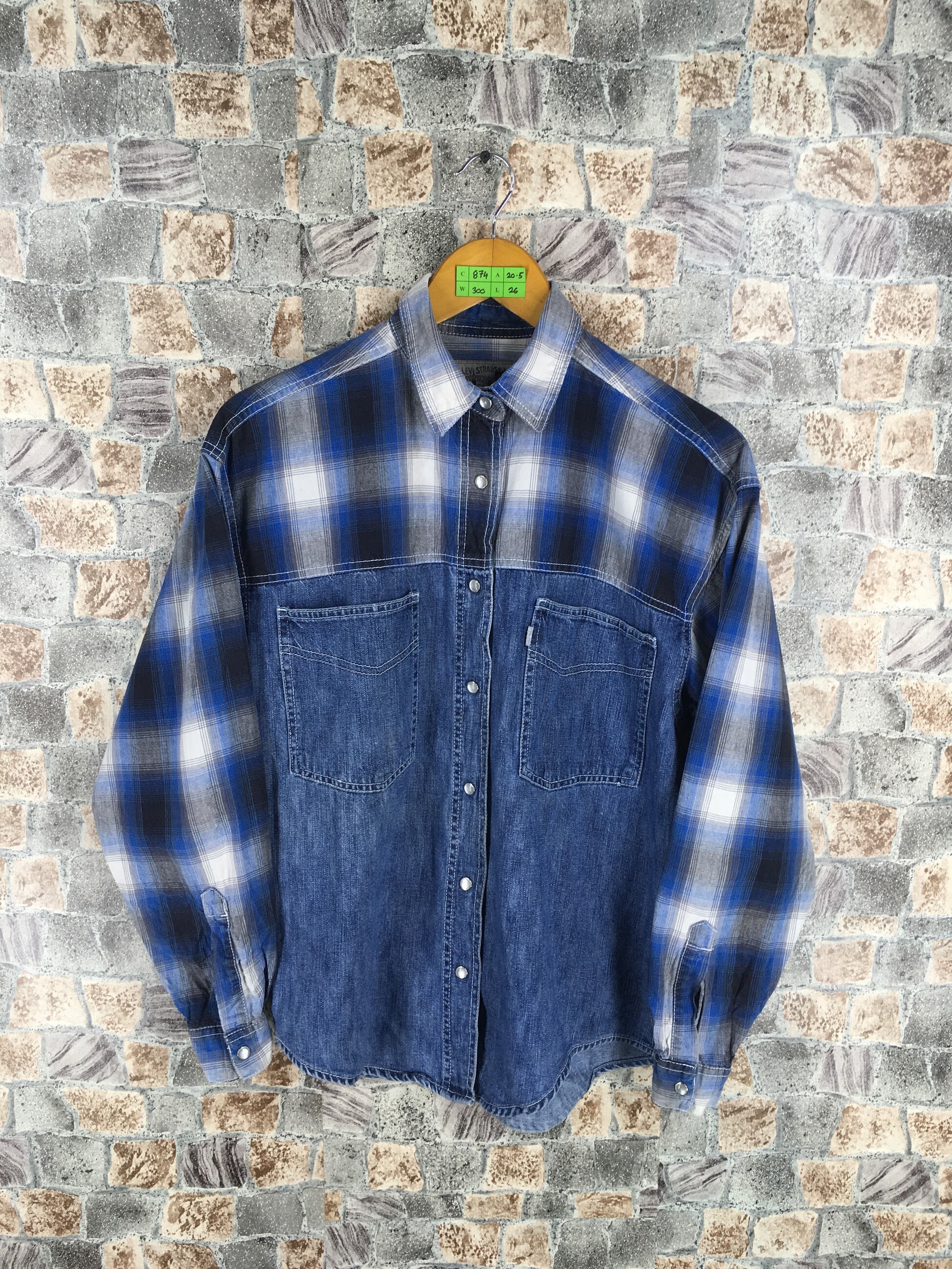 Vintage Levis Strauss Women Denim Shirt 