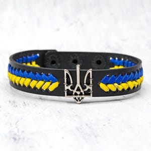 Leren armband met Oekraïense drietand, geelblauw geweven. Handgemaakt in Oekraïne! Accessoire in Steampunk-stijl. Solidariteitssteun voor Oekraïne