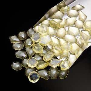 AAA+ Lemon Quartz 10mm-17mm Fancy Flat Back Rose Cuts ~ 62Pcs Lot ~ Closeout Deal ~ Lemon Quartz Loose Faceted Cabochons Lot For Jewelry