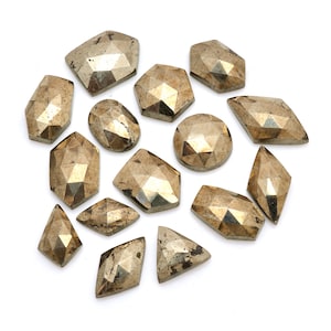 Pyrit Rose Cut Cabochons mit flachem Rücken ~ natürlicher Pyrit Fancy 8 x 12 mm-10 x 17 mm Freiform Rose Cut Set ~ Pyrit lose facettierte Edelstein Cabochon