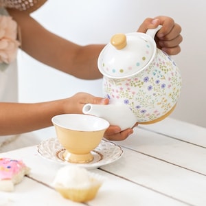 Children’s Porcelain Tea Set - Summer Meadow