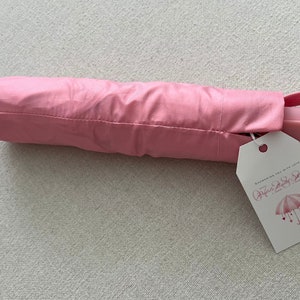 Bruidsparaplu met gepersonaliseerde tags