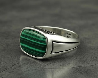 Malachite Signet Ring for Men – Green Stone Silver Ring – Handmade Vintage Statement Jewelry– Men’s Silver Ring