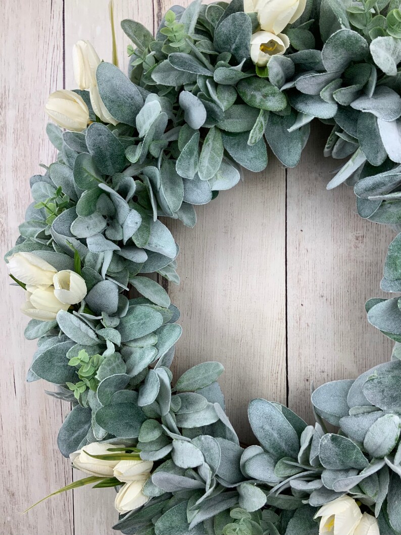 Lambs ear wreath with eucalyptus and ivory tulips, front door farmhouse wreath, Year round Rustic, All Year Wreath, Wedding Bridal Wreath afbeelding 8