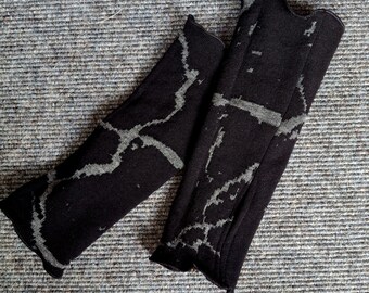 Black knitted wool arm warmers with thumb opening, pure wool
