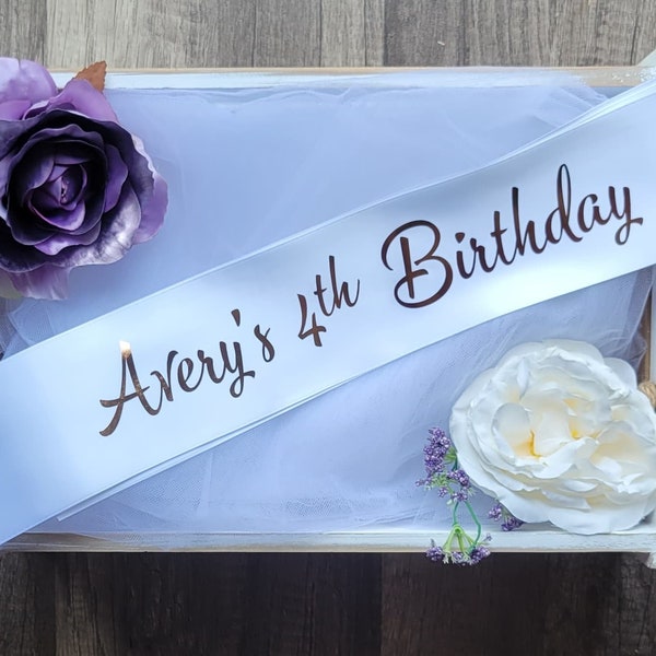 Custom Birthday Sash, Birthday Girl Sash, Birthday Party Sash, Birthday Boy Sash, 5th Birthday Sash, 4th Birthday Sash