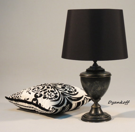 Boutique bedside lamps deals