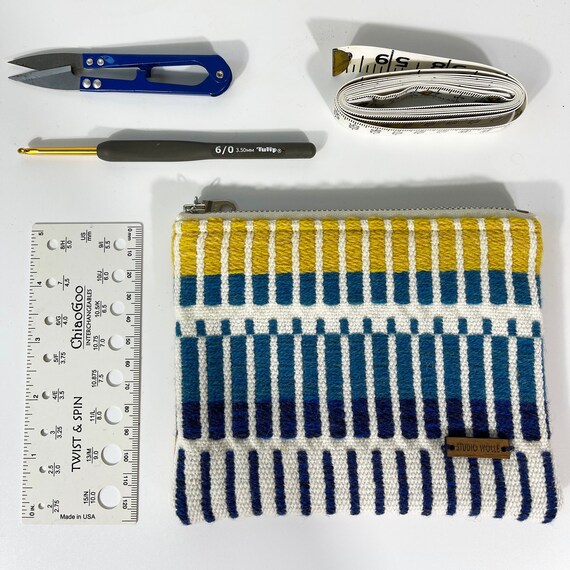 Handwoven Wool Zipper Purse | Wool Coin Purse with Zipper | Small Notion Pouch | Knitters Notion | Small Change Purse