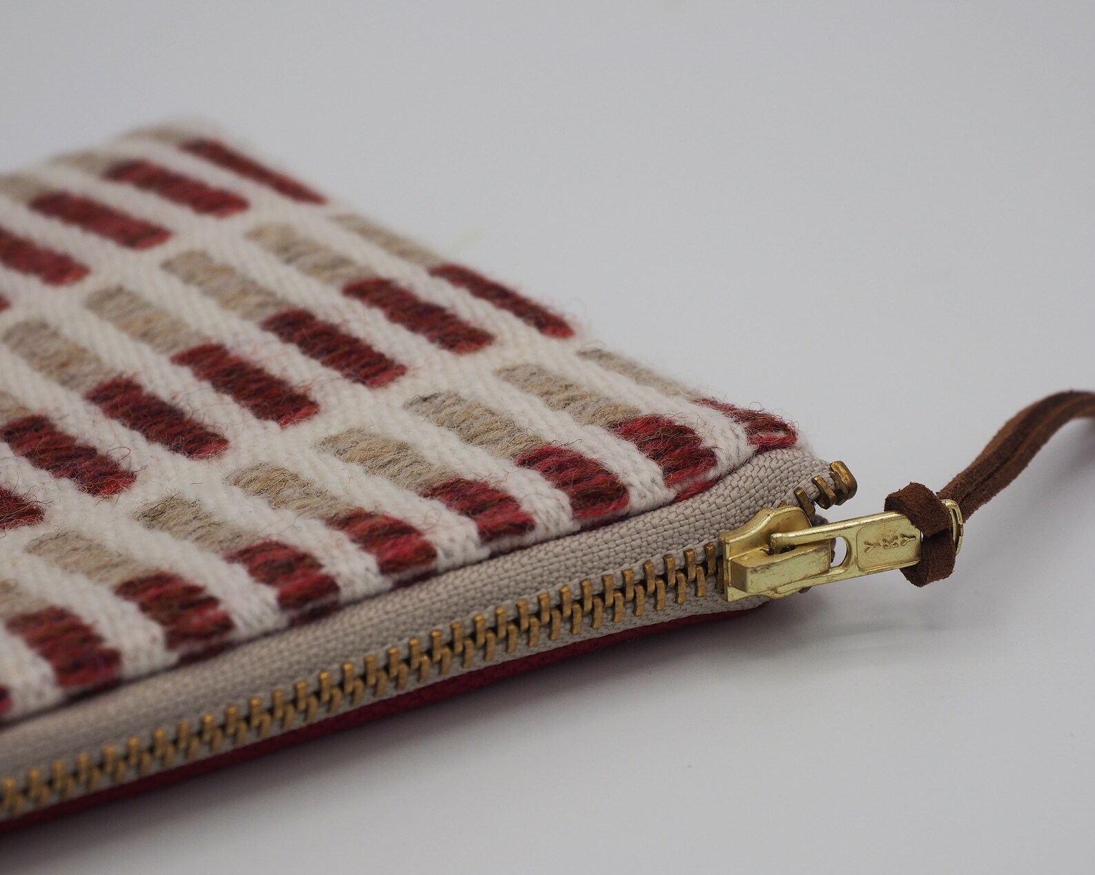 Handwoven Zipper Pouch Travel Clutch Bag Red and Cobble - Etsy