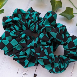 Cotton Fabric Scrunchie, XXL Jumbo Scrunchie, Oversized Scrunchies, Hair Tie, Gift for Her, Back to School, Japanese Anime Kimono Pattern