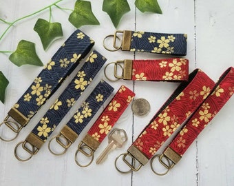 Porte-clés sakura/or, tissu à motif kimono japonais et sangle, porte-clés, porte-clés, porte-clés, lanières pour courroie de clés, cadeau pour voiture neuve