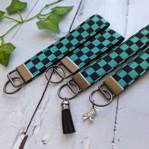 Key Fob, Green&Black Ichimatsu Japanese Kimono Pattern Fabric and Webbing Keychain Wristlet/Finger Loop, Key Fob, Lanyards for Key Strap