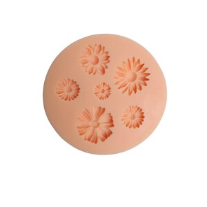 Daisy - Silicone mold - moulds - Fondant Molds - Clay Moulds