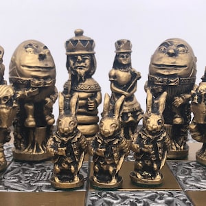 Alice in Wonderland chess set - Through the looking glass chess set - Made to order - antique effect - chess pieces only
