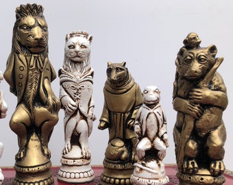 Large Detailed Chess Set - Reynard the fox Chess pieces - Antique White and warm metallic gold effect - Chess pieces only