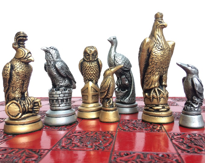 Bird Chess Set - Large Highly Detailed Iconic Chess Set Inspired by the movie Blade Runner- Metallic Effect - Chess Pieces Only