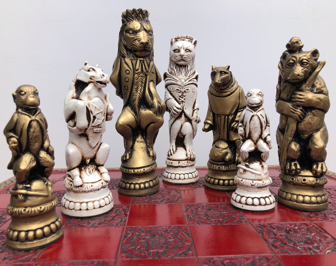 Large Chess Set - Reynard the fox Chess pieces - Antique White and warm metallic gold effect - Chess pieces only