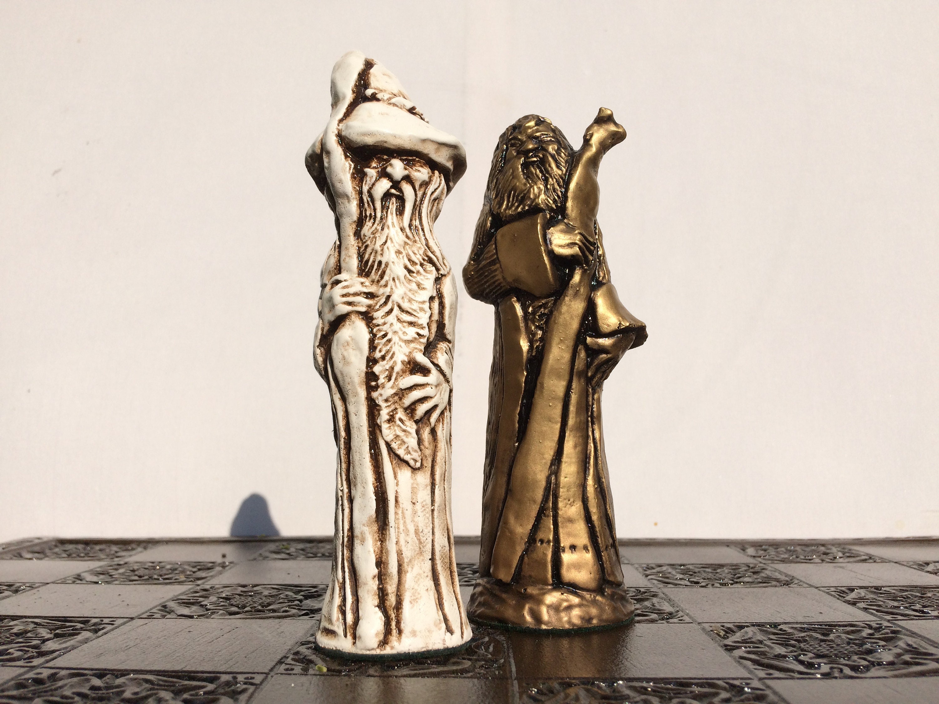 Lord of the Rings Chess Set LOTR Themed Chess Pieces in Gold -  Portugal