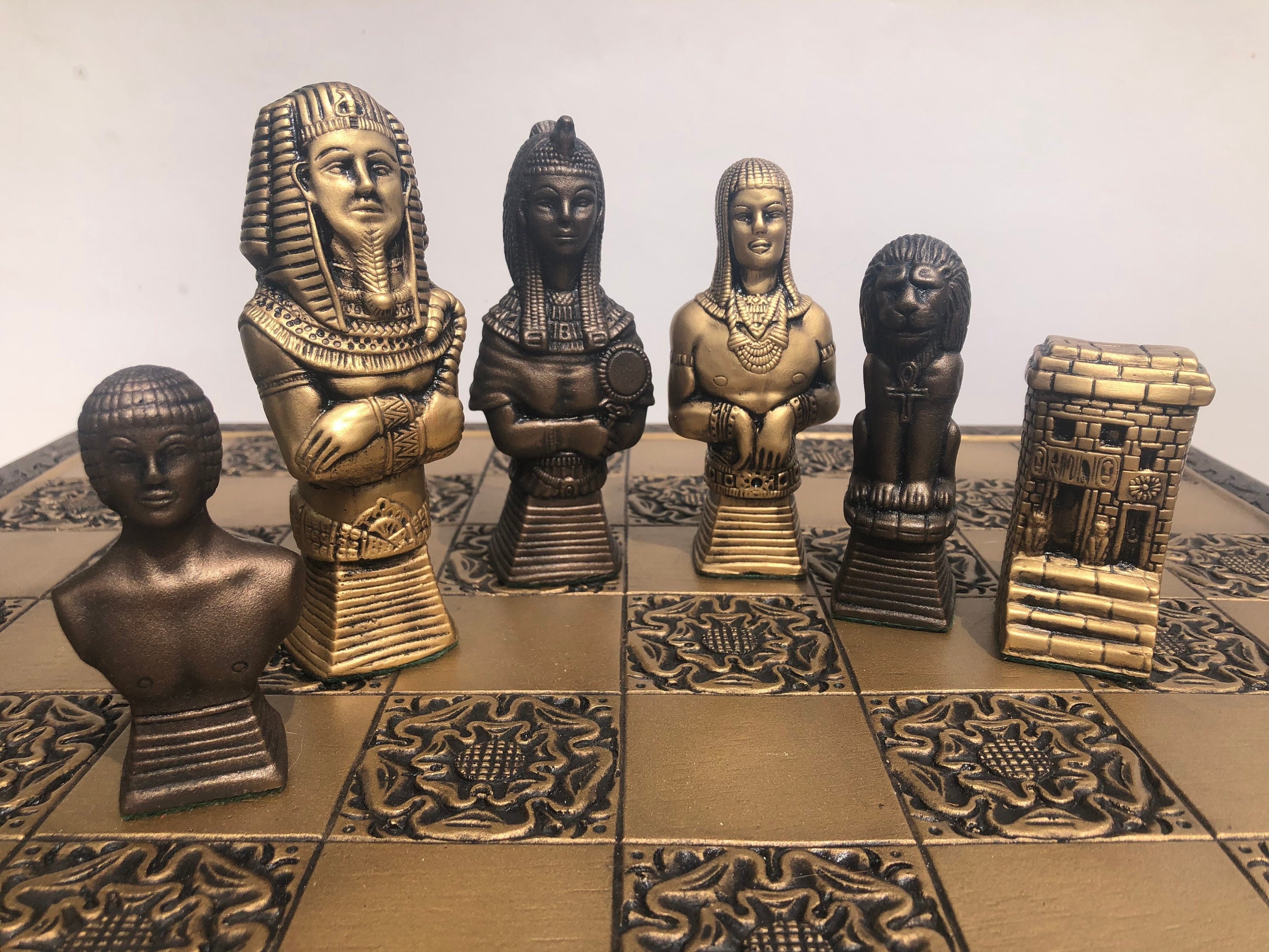 Luxury Wooden Ancient Egyptian Theme Chess Set