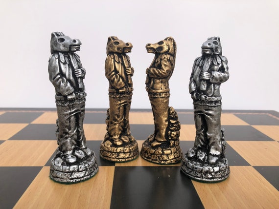 Myth and magic chess set handmade chess pieces with a Wiccan - Portugal