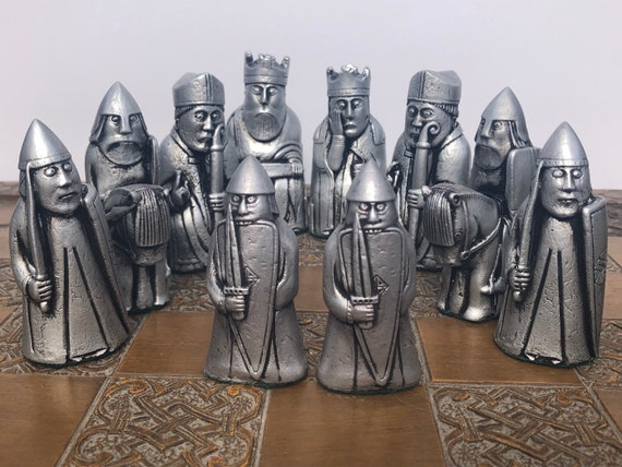 Lewis Chessmen - Isle of Lewis Chess Set - Alternate Sides