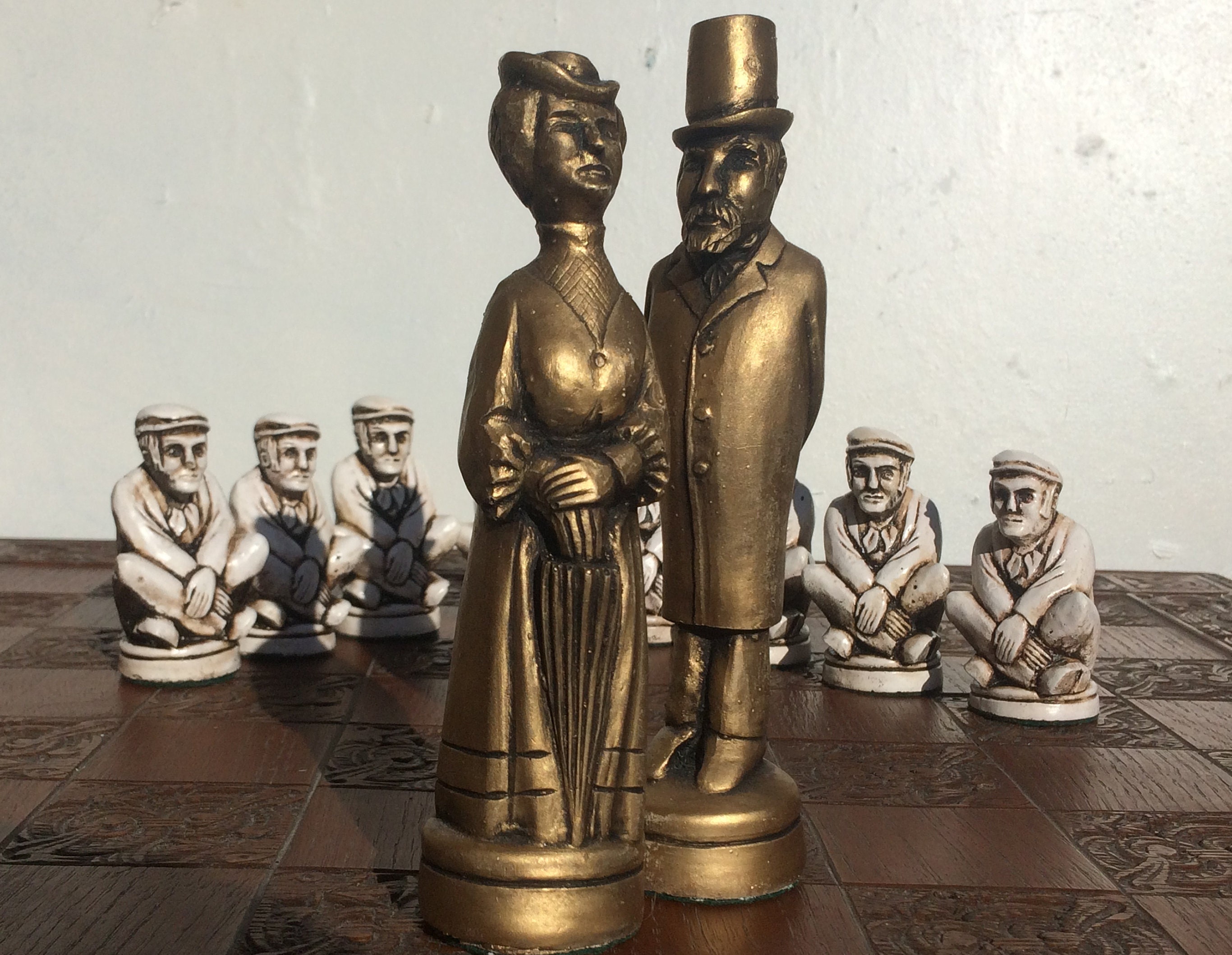 English Chess Set - old London chess pieces - Antique White and