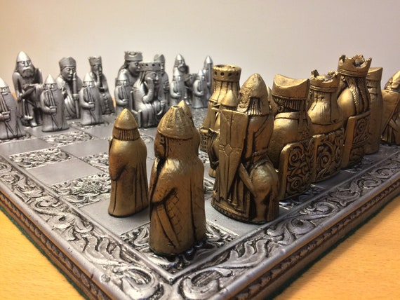 stoel Ongewijzigd Eindeloos Authentic Isle of Lewis Replica Chess set and Board Silver - Etsy Nederland