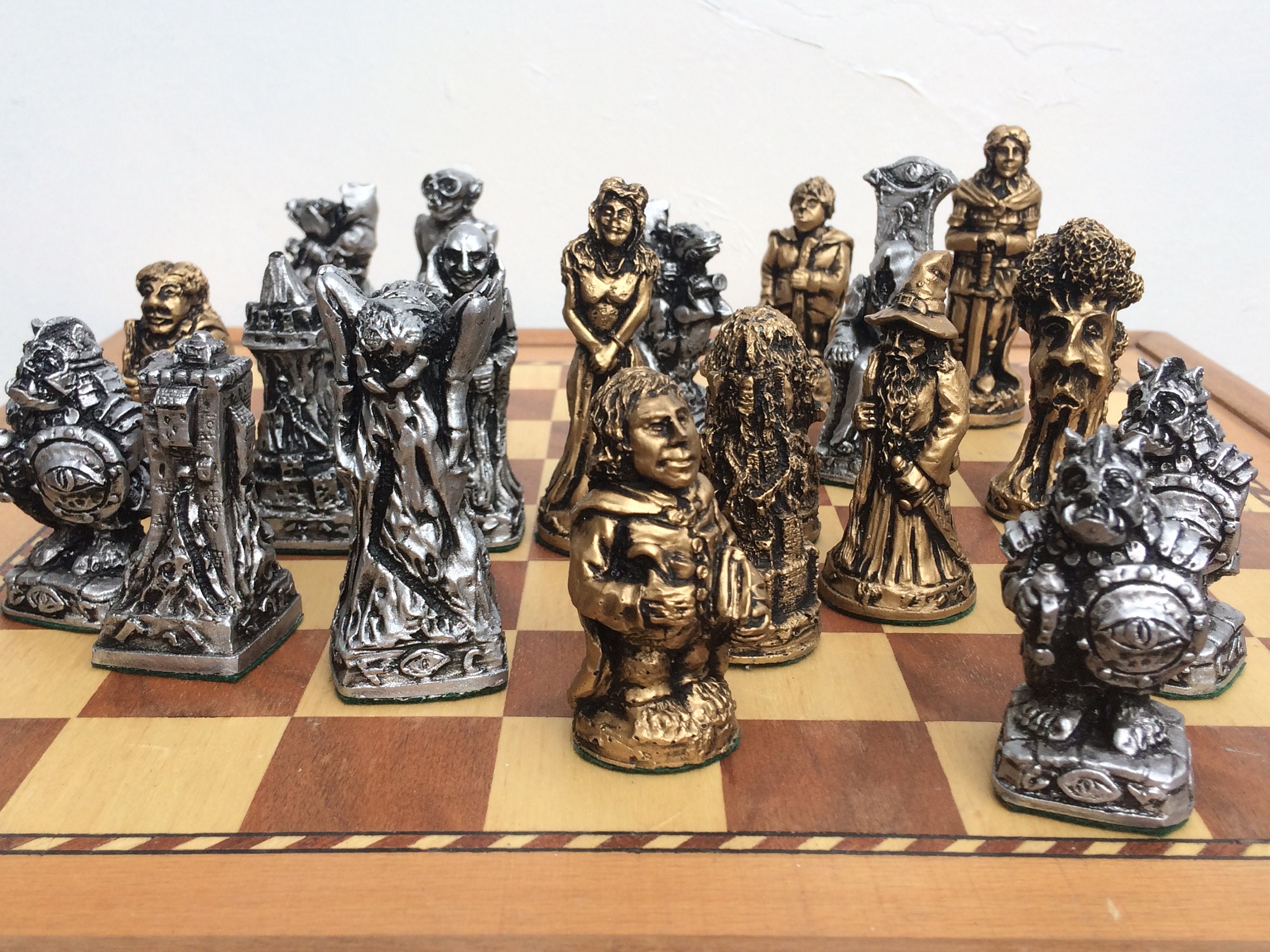 Vintage Lord of the Rings the Fellowship of the Ring LOTR Boxed Chess Set  Detailed Sculptured Pieces Sport Games Puzzles Gift 