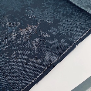 Castelo na Floresta Índigo Lama Tingido à Mão Tecido Oshima Tsumugi Seda Vintage Japonês Kimono Tecido OV1