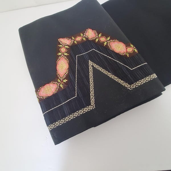 Oanvänd svart Dolce & Gabbana, Obi-siden, japanskt kimonotyg, autentisk Obi, Obi-bälte, sidenskärp, gobeläng, bordslöpare, väggdekor, OL