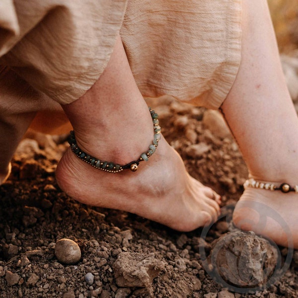 Aventurine anklet // foot jewelry, hippie jewelry, gemstone, anklet, healing stone, hippie jewelry, boho, hippie, fairy, elf