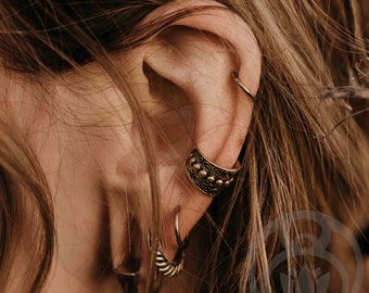 Ear Cuff Jesper Gold // Ear cuff, ear cuff, hippie, boho, bohemian, mandala, pattern, Viking, Viking, vintage, fairy, elf