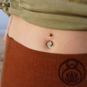 Belly button piercing Sven // Gold Botswana Agata Agate Healing Stone Nordic Celtic Hippie Boho Bohemian Alternative Holy Mandala Unique