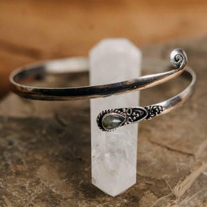 Mana Silver Upper Bracelet