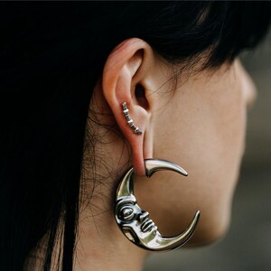 Peso per orecchini in argento a forma di luna // Peso per orecchini, pendenti per orecchini, calibro, peso in ottone, espansore, orecchini allungati, tunnel, alternativo, hippie, boho