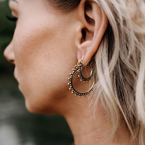 Ohrringe Wesselin Gold // Ohrschmuck, Hoopes, Lobes, boho, hippie, alternativ, tribal, Festival, orientalisch, ethno, Geschenk, für Sie