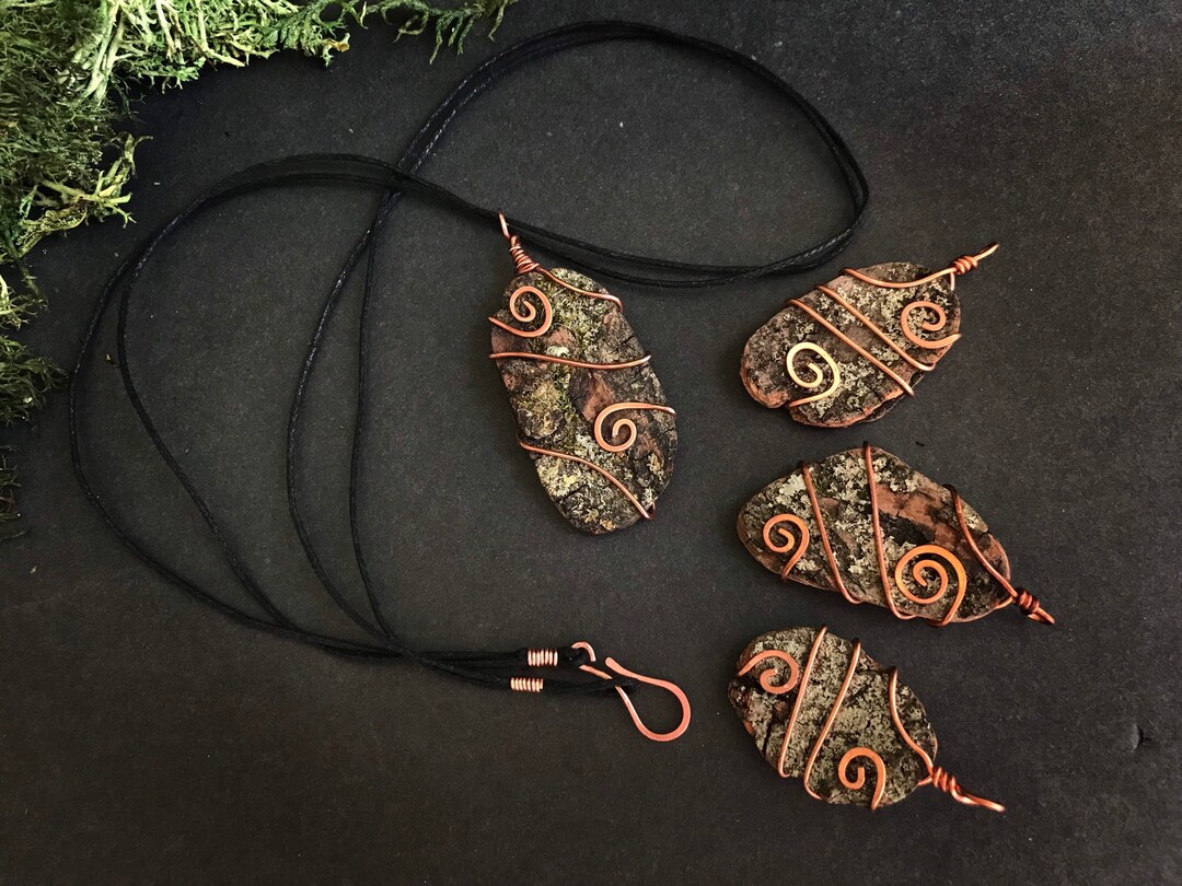 Wire Wrapped Tree Bark Necklace, Tree Pendant, Fairycore Moss Necklace