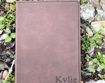 Passport cover, leather passport holder personalized for men and women