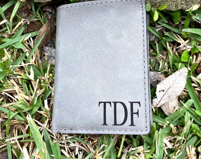 Mens Man Wallet Groomsmen Gift Groomsmen Proposal Personalized Engraved Leather Best Man Groom Wedding Party Fathers Day Gift Sets