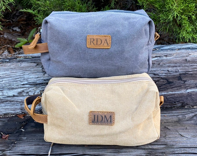 Personalized Groomsmen Dopp Kit, Groomsmen Toiletry Bag Dopp Kit Engraved, Groomsmen Gift, Gift for Groomsmen, Shaving Kit Bag for Men