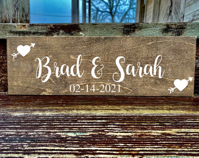 Personalized Couple Names Sign, Wedding Gift Idea, Anniversary Gift Idea, Custom Names Board, Valentines Day Gift,Couples Wood Sign Est Sign