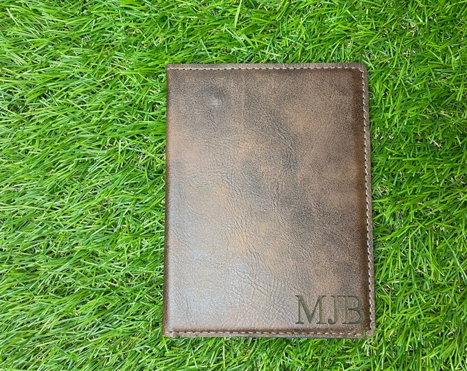 Passport cover, leather passport holder personalized for men and women