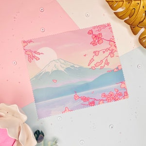 Kawaii Anime Glasses Cloth - Fuji-san! - by Kiaru