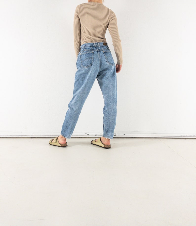 Taglia jeans Lee vintage anni '80 29 30 immagine 5