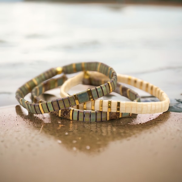SAVANNA - Stretchy Tila Bracelet | Bead Bracelets for Women | Boho Bracelets for Teens | Miyuki Tila Bead Bracelets || Mack & Rex